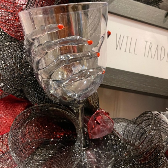 RAE DUNN SPOOKY & FUNNY HALLOWEEN WREATH “Will Trade Candy for WINE!!” - Picture 4 of 12